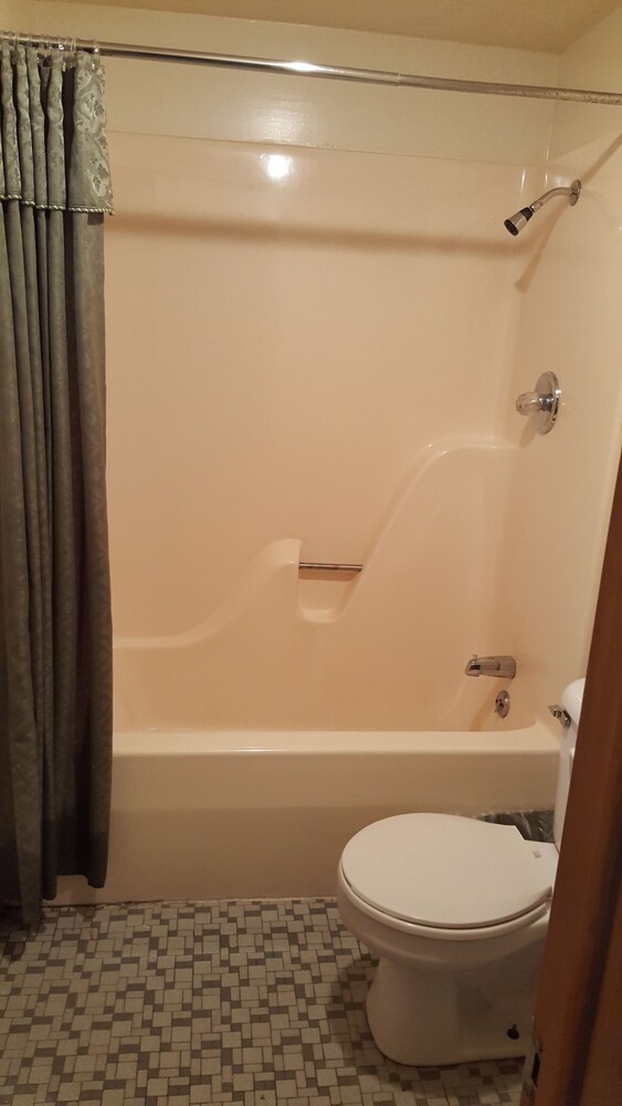 In Town Inn - photo 17