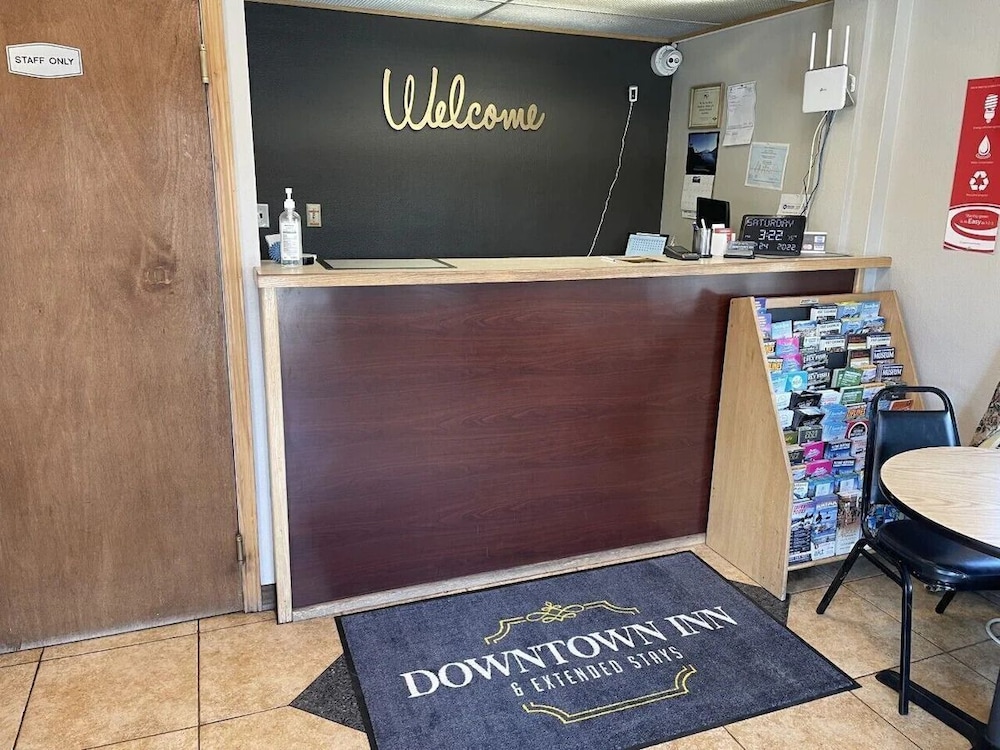 Downtown Inn - photo 4