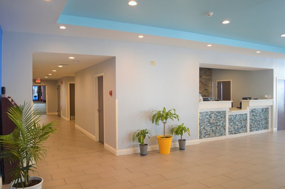 Falmouth Inn - photo 3