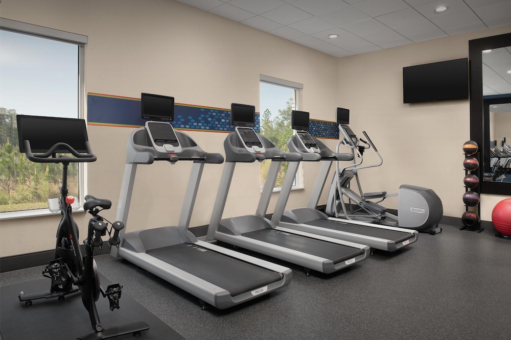 Hampton Inn & Suites Walterboro - photo 33