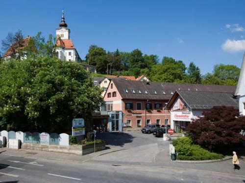 Frühstückspension Meyer Familie Orthacker in Graz, Austria