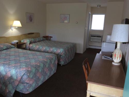 Crystal Sands Motel - photo 11