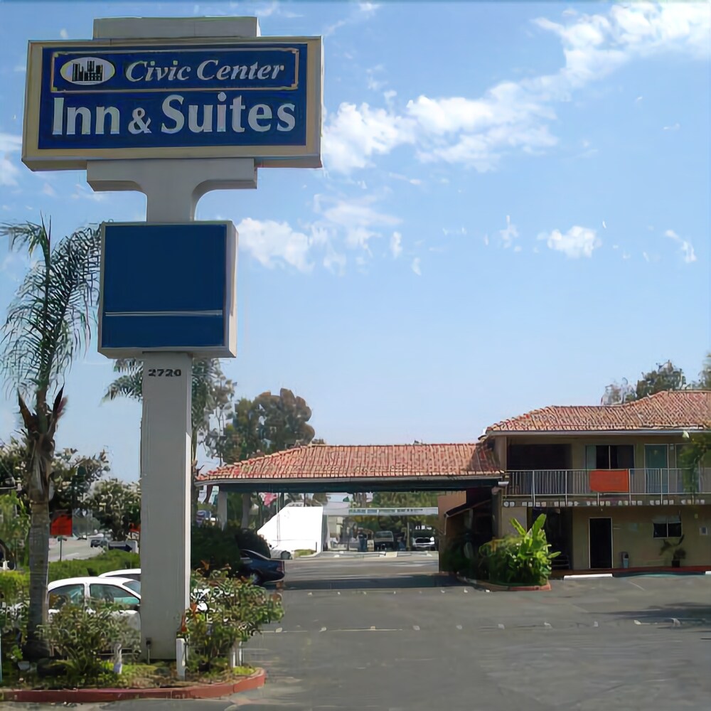 Civic Center Inn Santa Ana — Santa Ana