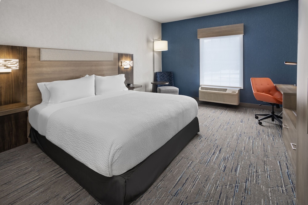 Holiday Inn Express Hotel & Suites Brattleboro by IHG - photo 18
