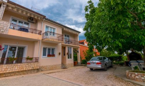 689 Banjol — 4-Star Luxury Hotel in Rab, Croatia