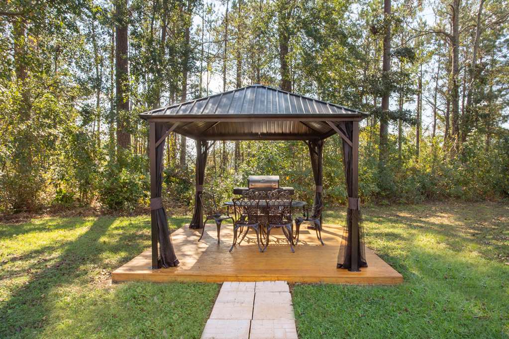 Baymont by Wyndham Midway Tallahassee - photo 42