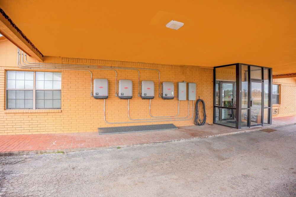 Executive Inn Mineral Wells - photo 46