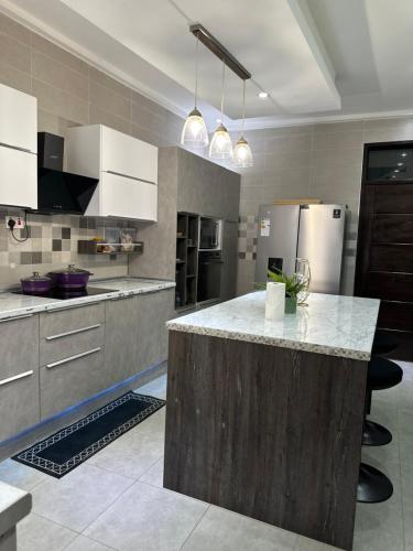 Queens Home — 5-Star Luxury Hotel in Kasoa, Ghana