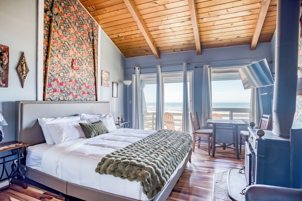 Moolack Shores Inn - photo 35