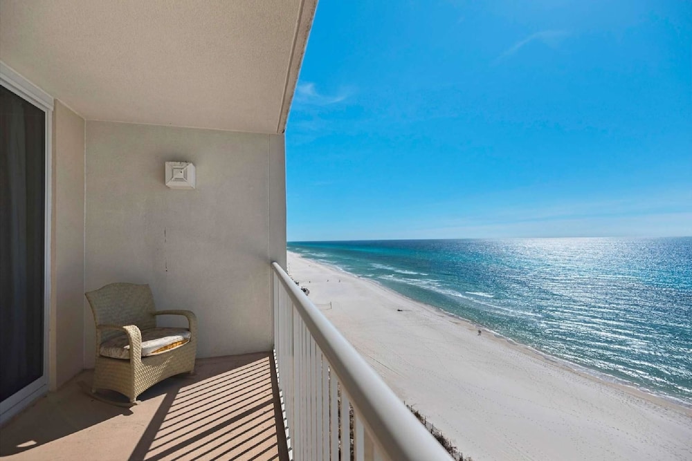 Majestic Beach Tower II 2 Bedroom Apartment - photo 15