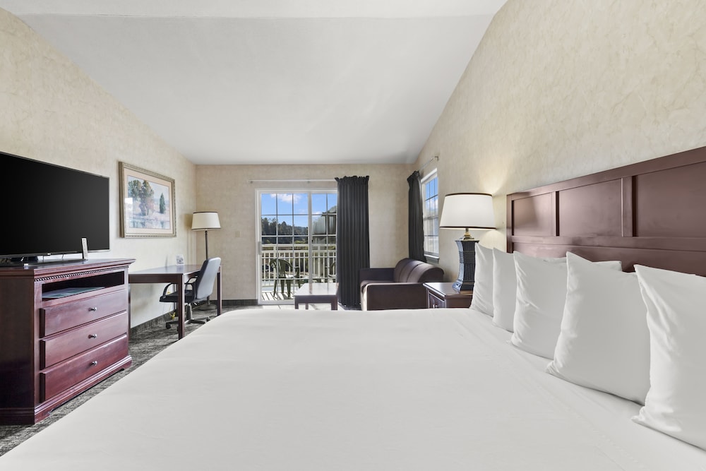 The Beach House Inn - photo 20