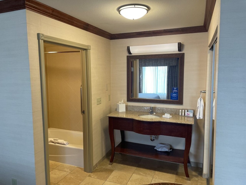 Hampton Inn Rawlins - photo 61