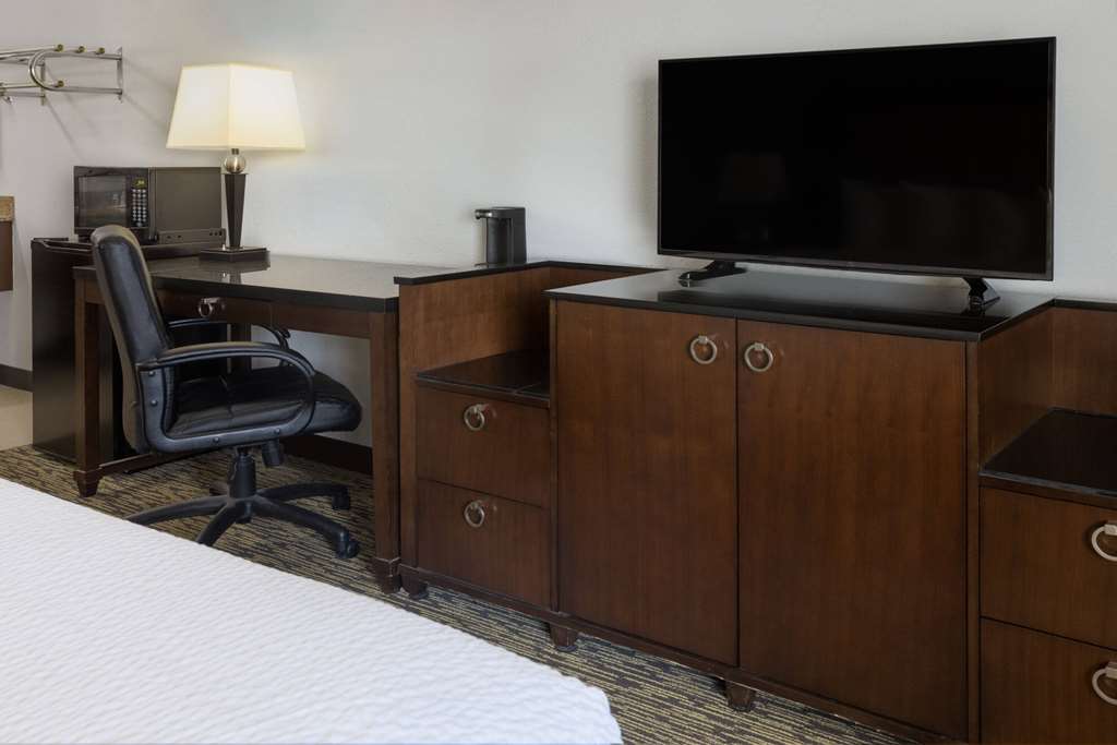 Travelodge by Wyndham Appleton - photo 9