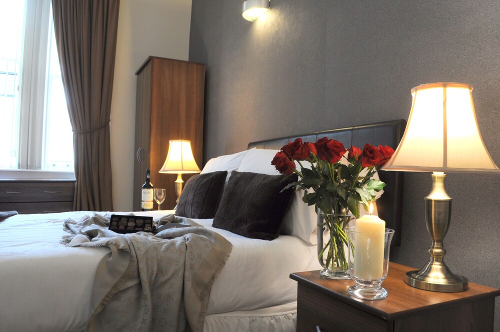 Queens Guest House — 4-Star Luxury Hotel in Edinburgh, United Kingdom