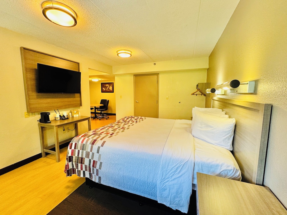 Red Roof Inn Milford New Haven - photo 15