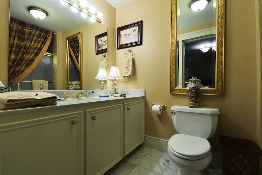 Choctaw Hall Bed and Breakfast - photo 11