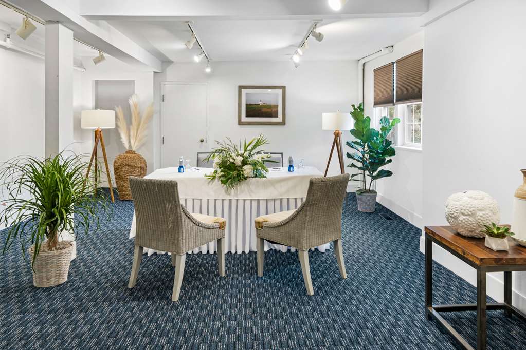 Sea Crest Beach Resort - photo 39