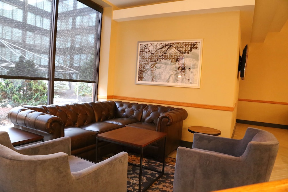 DoubleTree by Hilton Boston Andover - photo 28