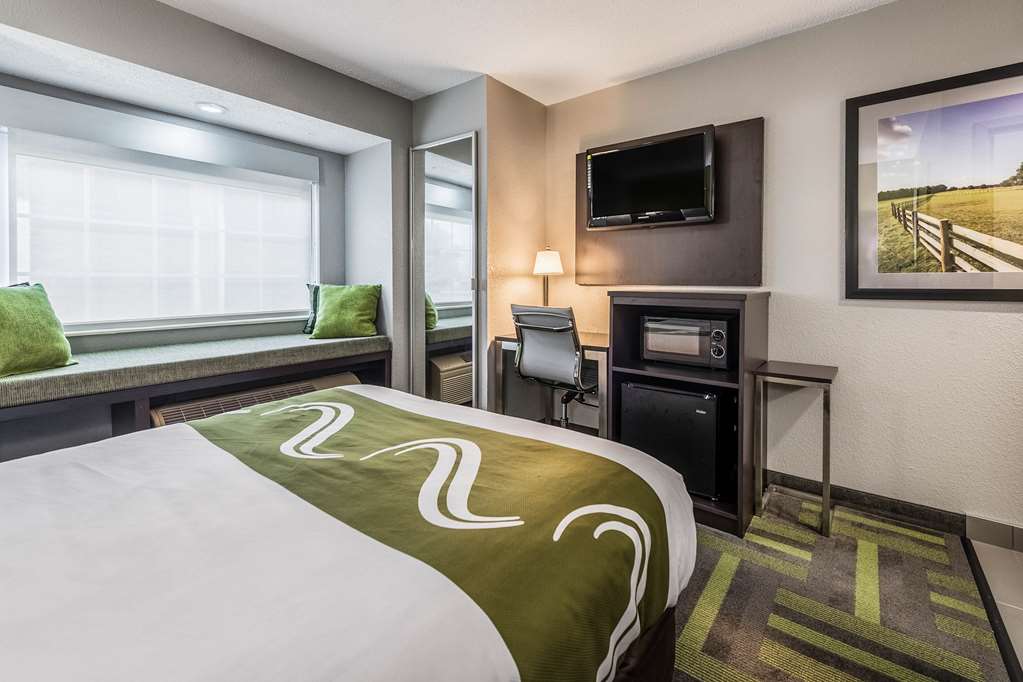 Quality Inn Grove City Columbus South - photo 14