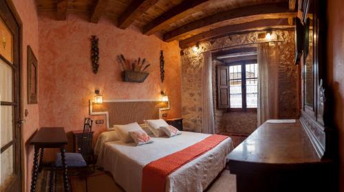 Hotel Rural La Enhorcadora — Portillo