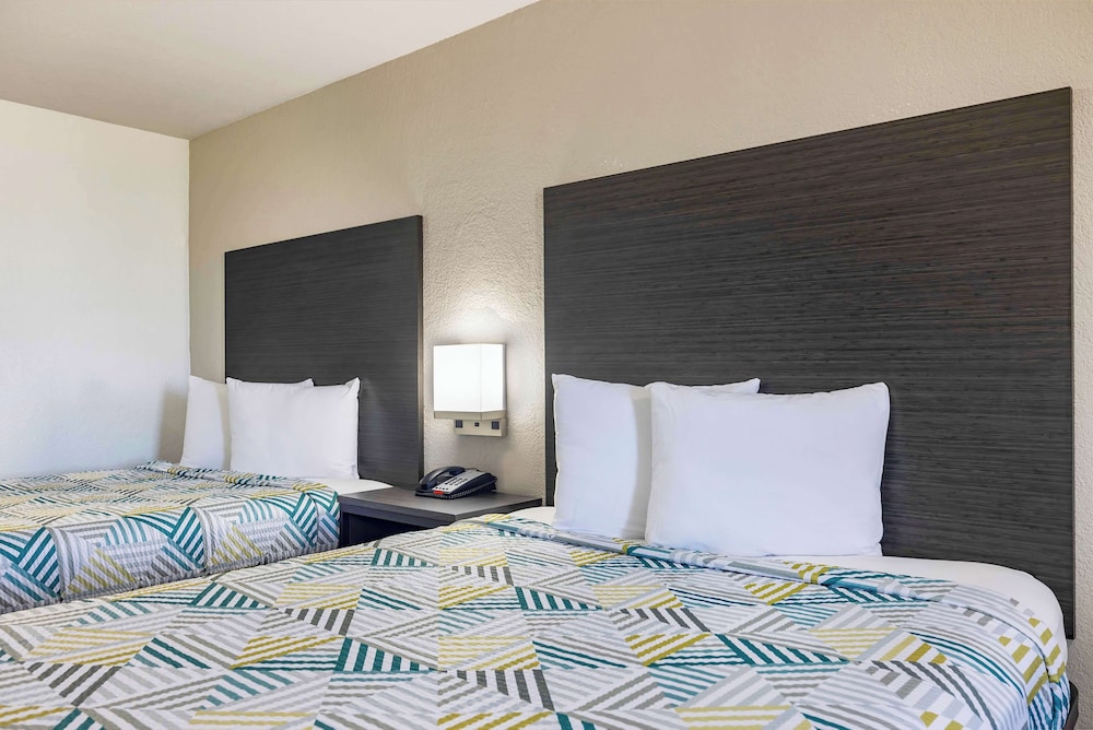 Motel6 Lake Charles LA - photo 10