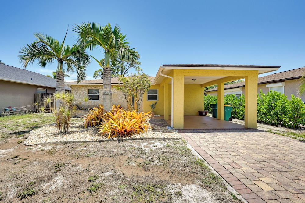 Pet Friendly Naples Vacation Rental Near Beach — 4-Star Luxury Hotel in Naples, United States