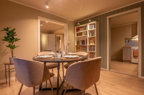 Cozy and spacious apartment in city centre — 4-Star Luxury Hotel in Tromso, Norway