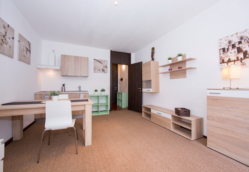 Twin Home — 4-Star Luxury Hotel in Lugano, Switzerland