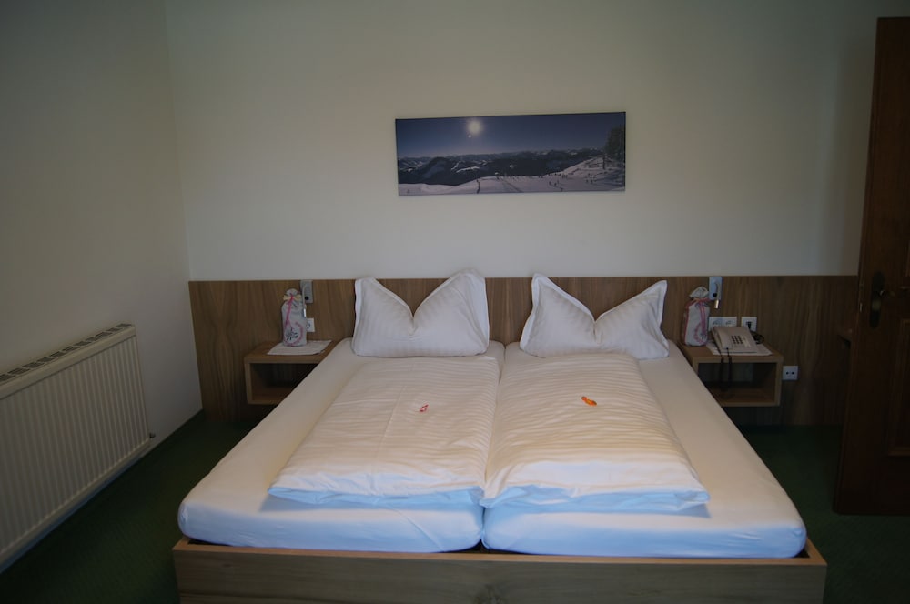 Hotel Gänsleit - carbon neutral hotel in Soell