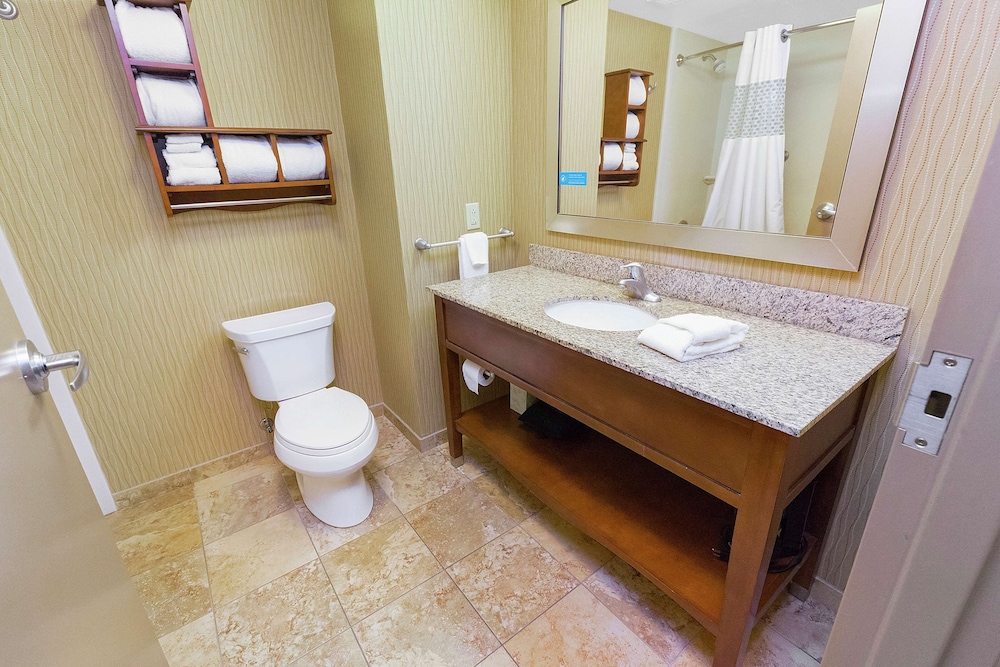 Hampton Inn Waynesburg - photo 32
