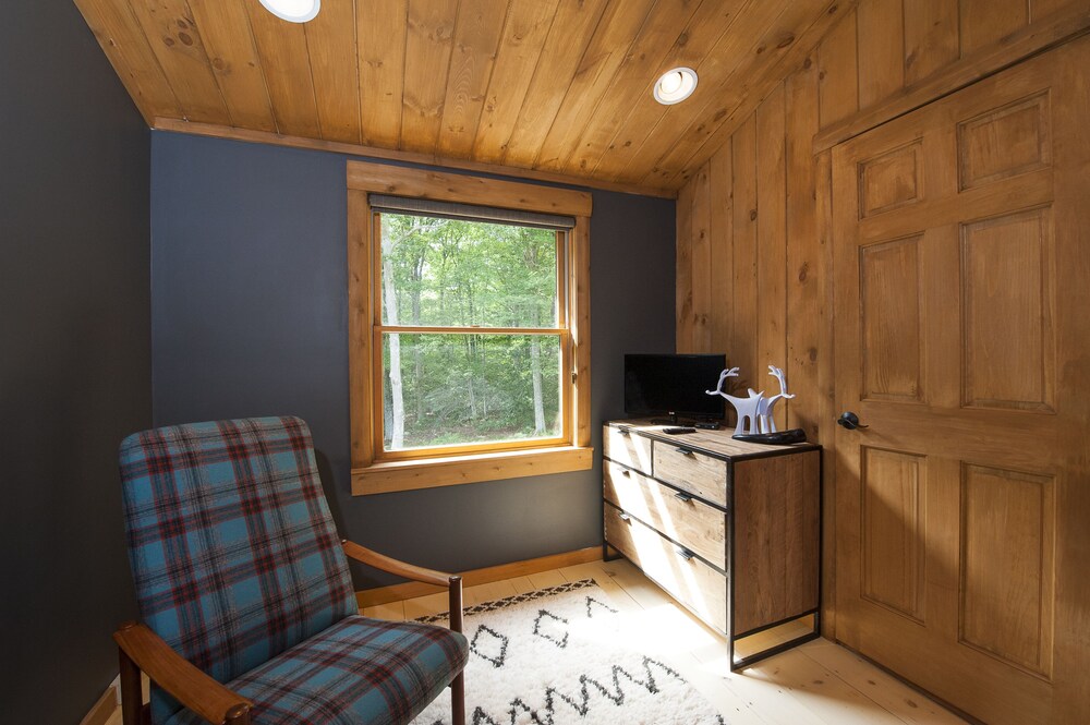 Chatfield Hollow Inn - photo 5