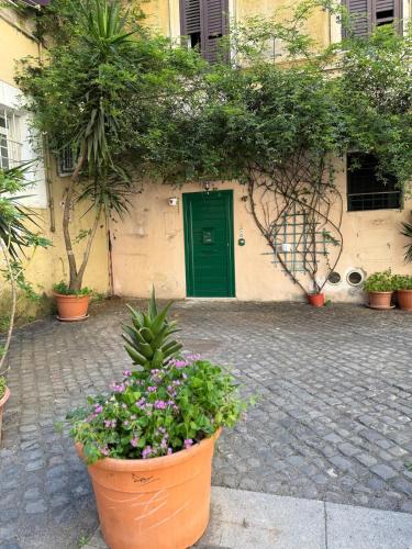 Holiday home in the heart of Rome — 4-Star Luxury Hotel in Rome, Italy