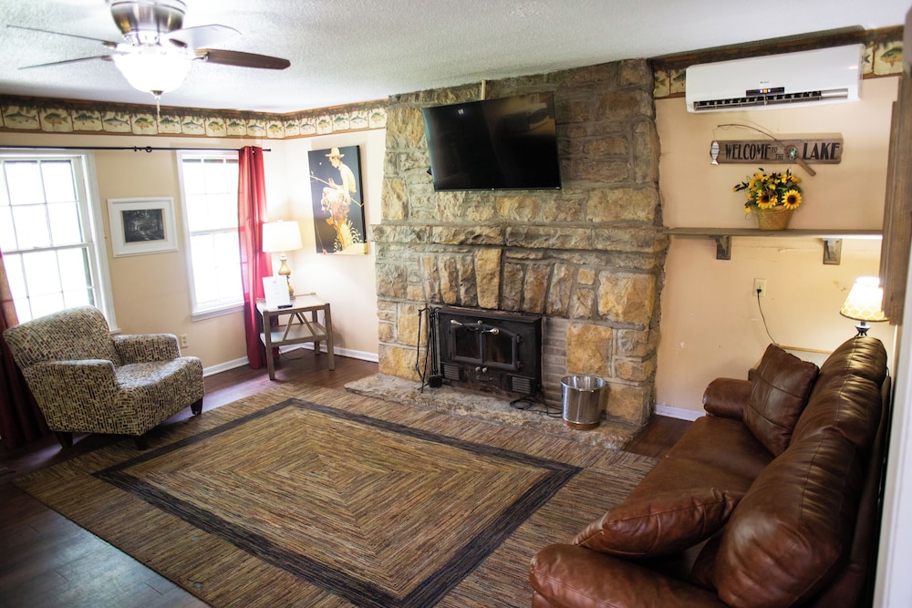 Basswood Resort - photo 23