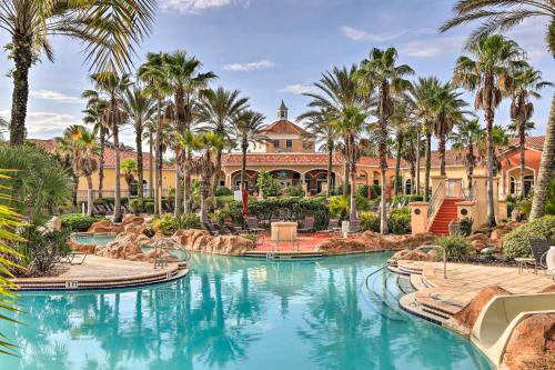 9 Mi to Disney Sunny Resort Townhome with Patio — 4-Star Luxury Hotel in Davenport, United States