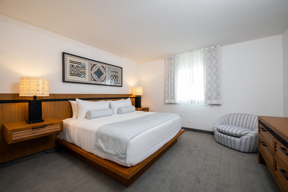 Regal Plaza Beach Resort - photo 8