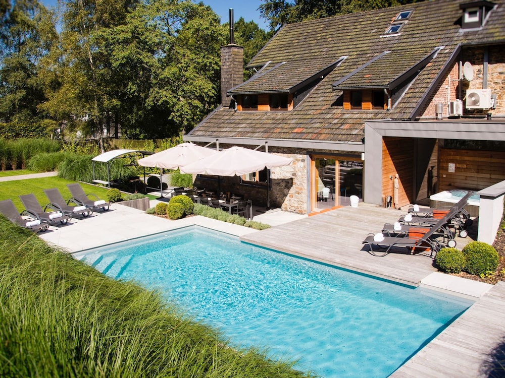 Spa Apartment With Private Pool — 4-Star Luxury Hotel in Spa, Belgium