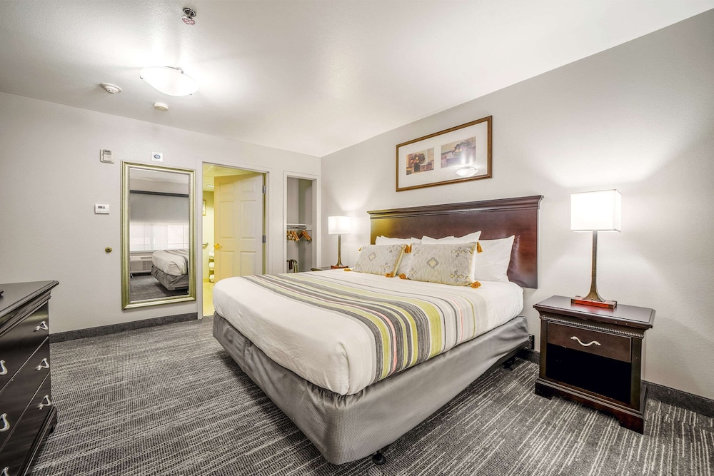 Country Inn & Suites by Radisson Ontario at Ontario Mills CA - photo 68
