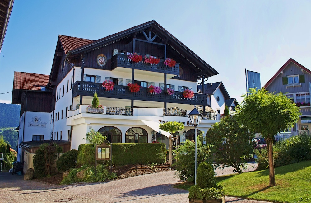 Hotel Bayerischer Hof - carbon neutral hotel in Oberstaufen