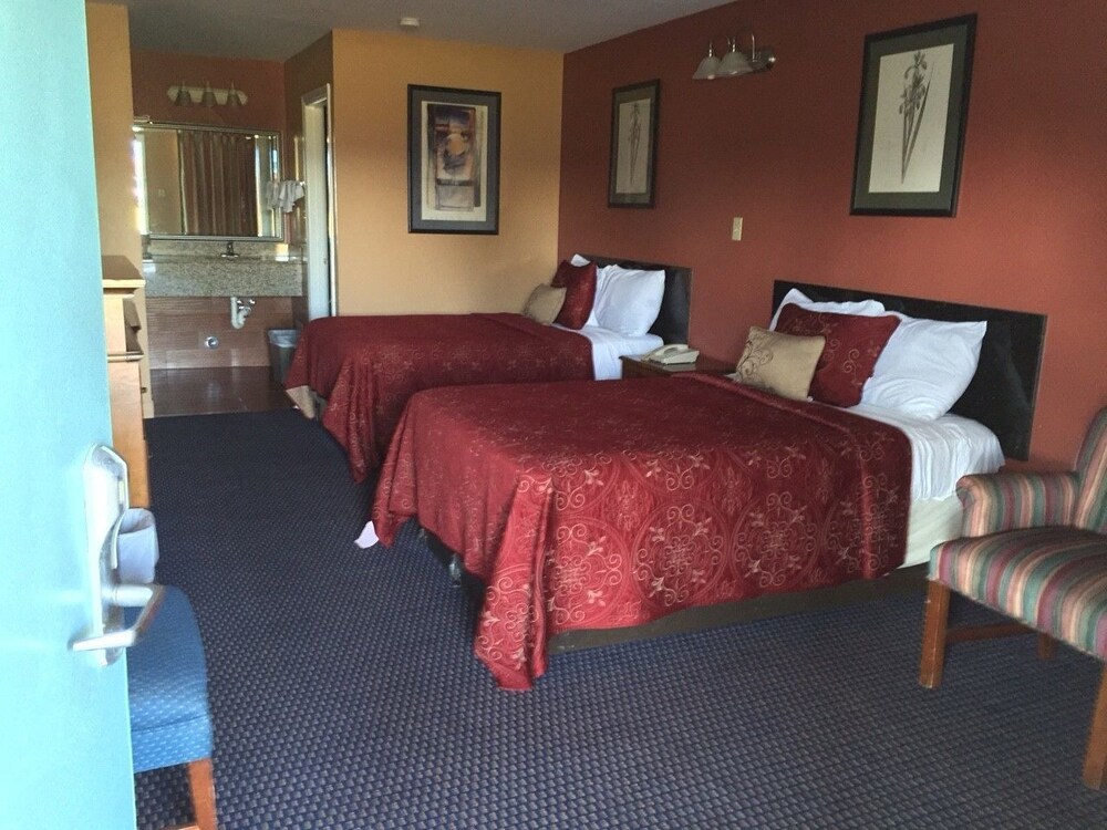 Deluxe Motel - photo 16