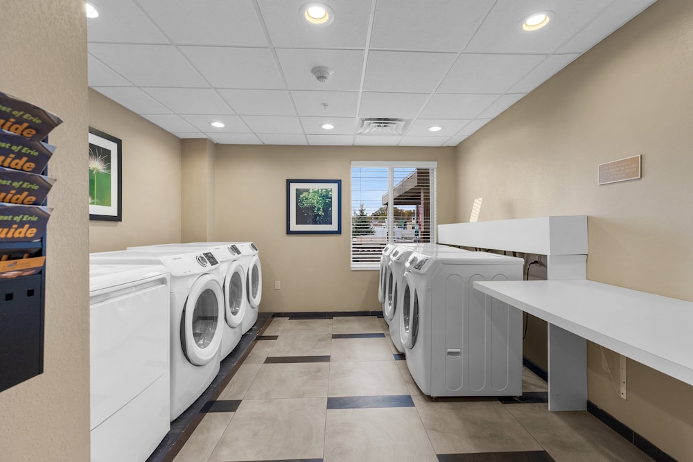 Candlewood Suites Erie by IHG - photo 18