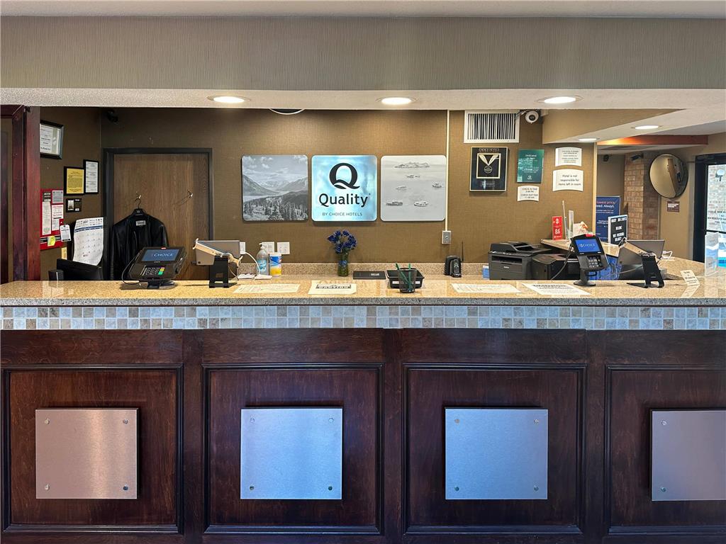 Quality Inn & Suites Sun Prairie Madison East - featured photo