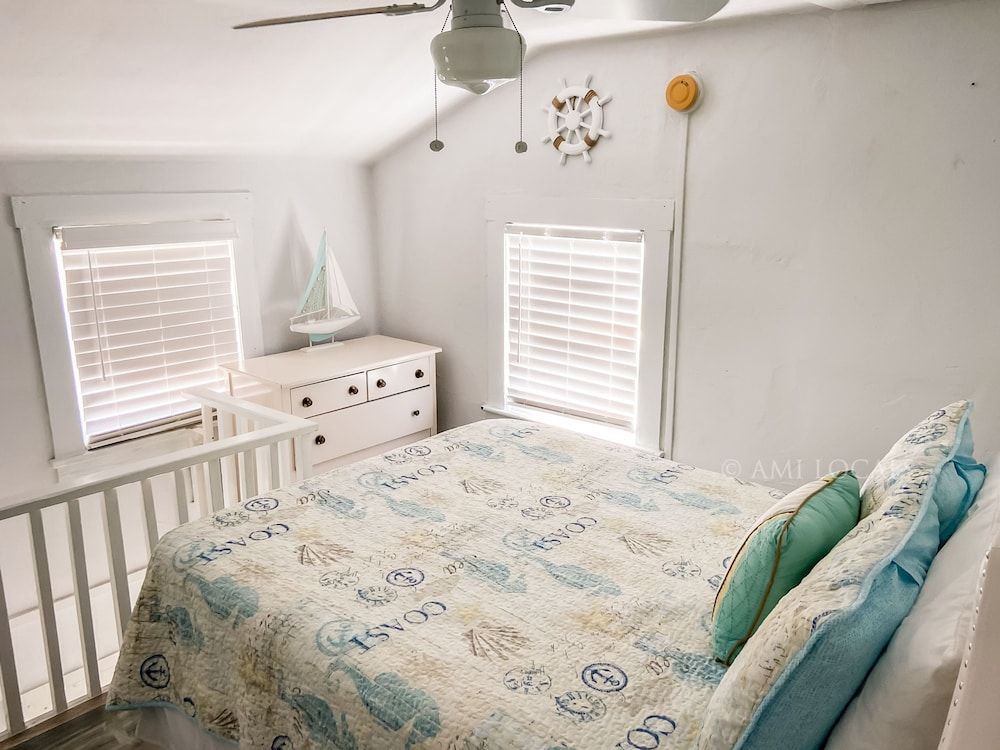 Bridge 6 Bradenton Beach 2 Br Hotel Room - photo 13