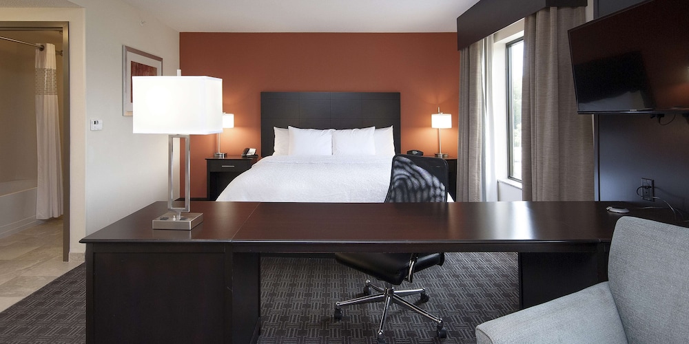 Hampton Inn & Suites Seneca Clemson Area - photo 28