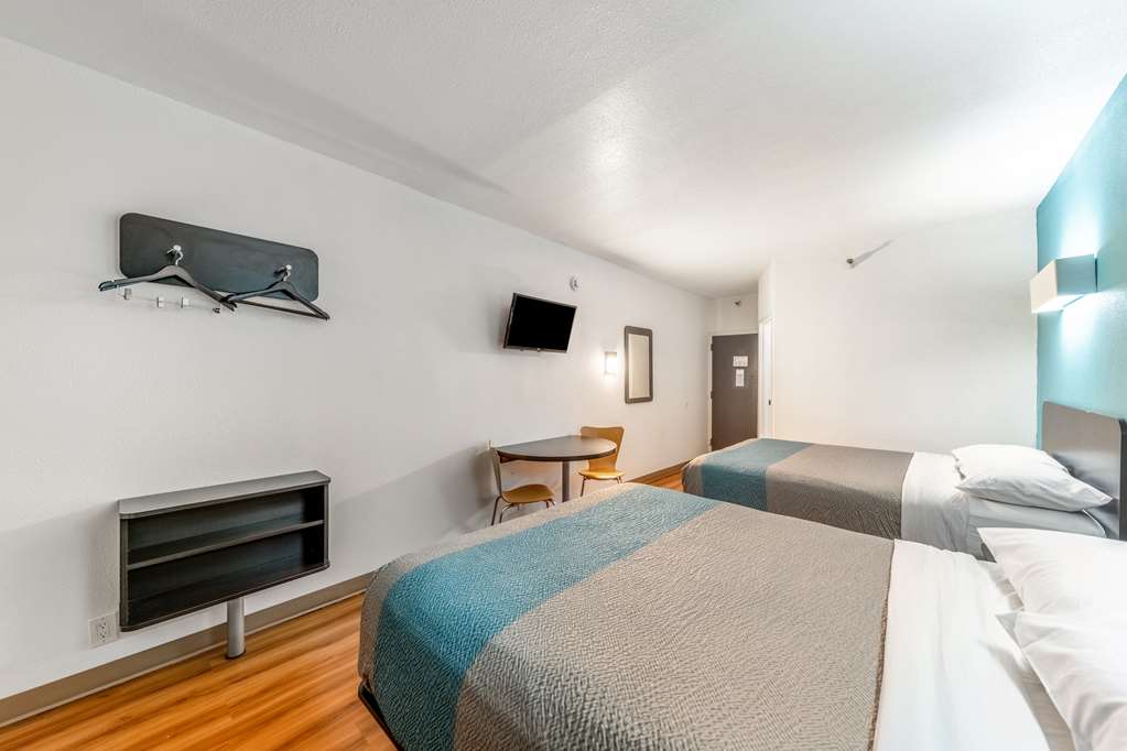 Motel 6 Lewisville TX Medical City - photo 8