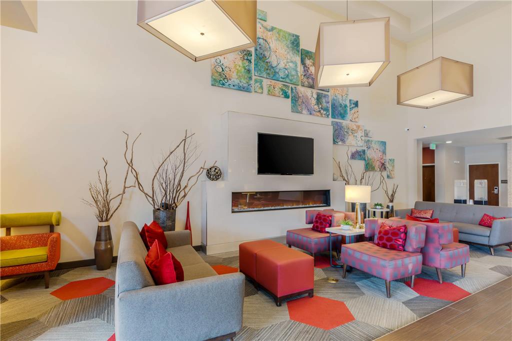 Comfort Suites Loveland - photo 10