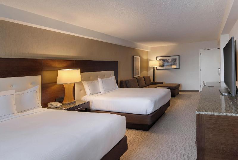 DoubleTree by Hilton Washington DC Crystal City - photo 84
