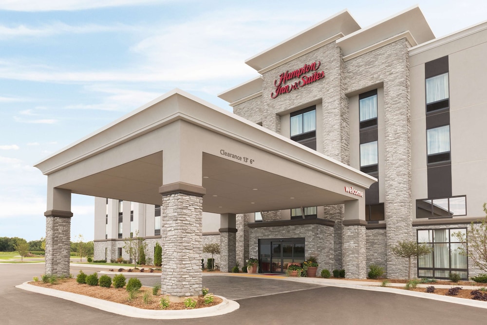 Hampton Inn & Suites Kenosha - featured photo