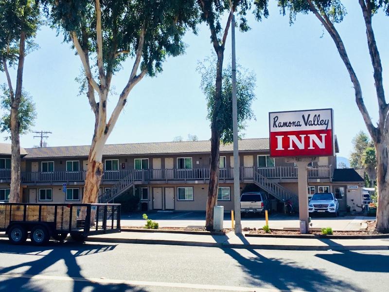 Ramona Valley Inn - photo 13