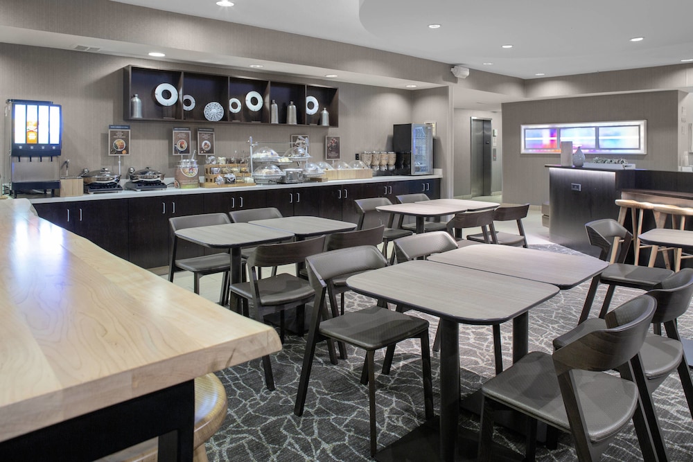 Springhill Suites Memphis East Galleria - photo 20