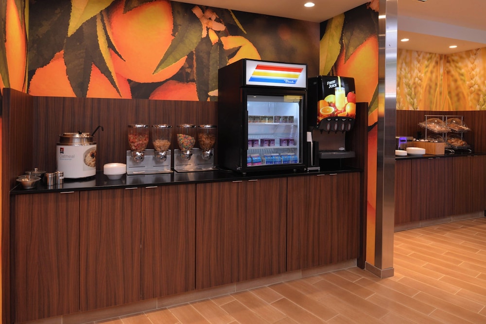 Fairfield Inn & Suites Fremont - photo 27